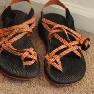 Women's Chacos Size 8